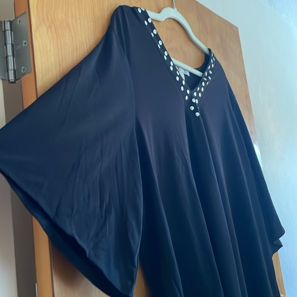 WOMENS MICHAEL KORS BLACK STRETCH ELBOW SLEEVE V-NECK BLOUSE 2X - Picture 4 of 4